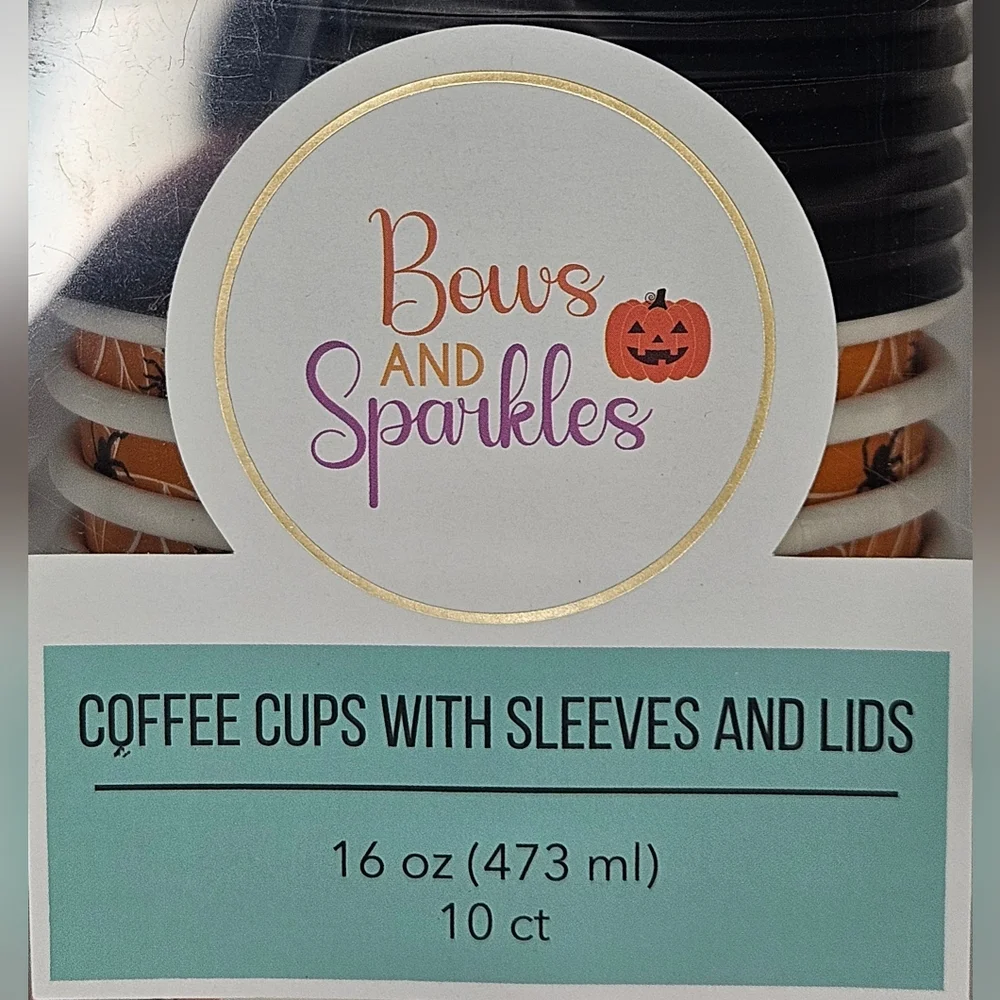 Spiderweb Halloween Cups with Lids And Sleeves 10ct